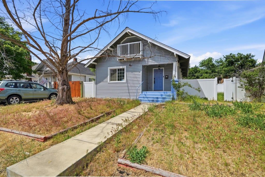 Photo of 1518 W Nora Ave, Spokane, WA 99205 (MLS # 202619944)