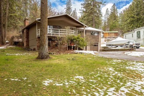 Photo of 12704 E Apache Pass Rd, Spokane Valley, WA 99206 (MLS # 202613855)