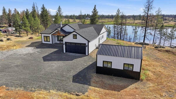 11616 S GREENFIELD LN, MEDICAL LAKE, WA 99022 - Image fb107b9a8f4e5d1118cd548a8ba0266a/2207936378
