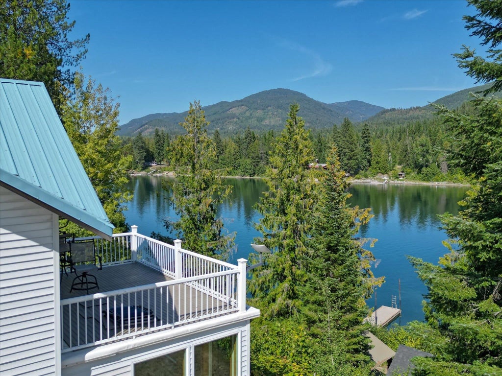 Photo of 188 Northstar Rd, Ione, WA 99139 (MLS # 202626143)