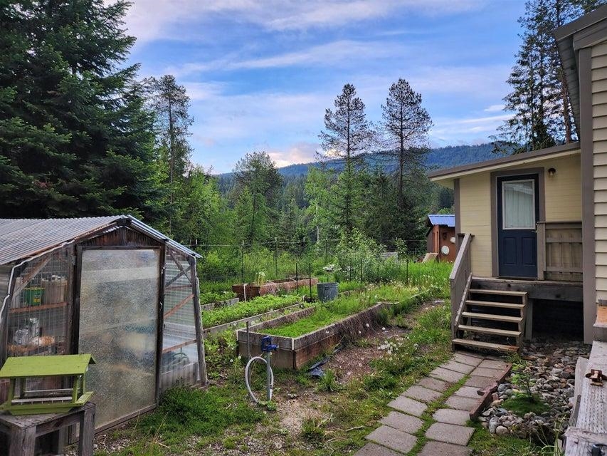 Photo 24 of 29 of 1149 Graham Rd mobile home