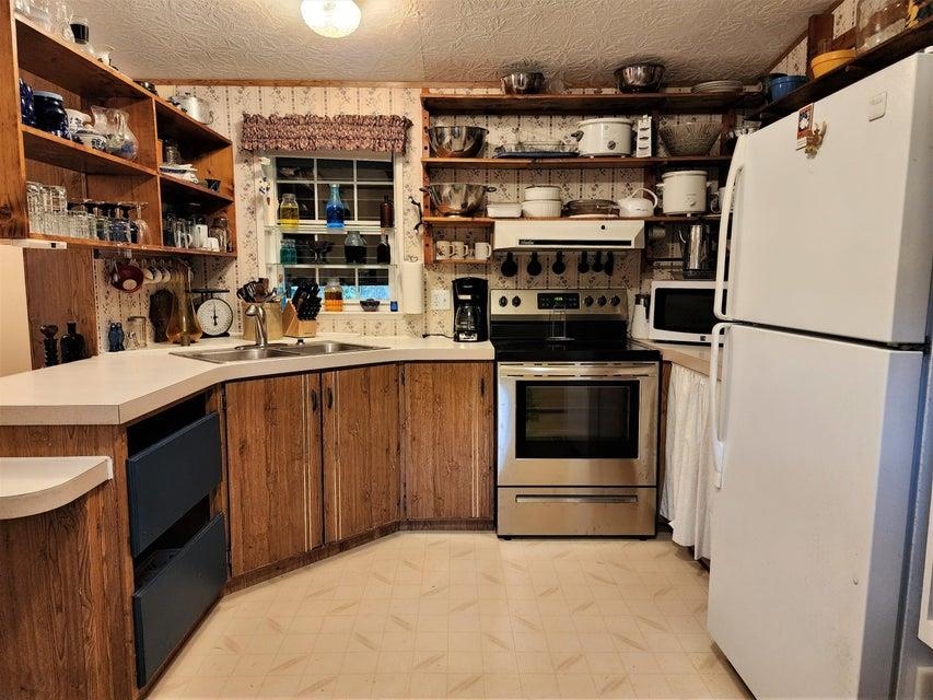 Photo 10 of 29 of 1149 Graham Rd mobile home