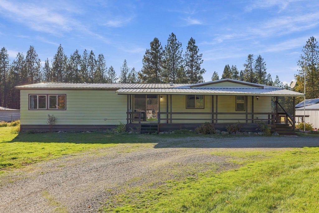 Photo of 21221 N Myrtle Rd, Colbert, WA 99003 (MLS # 202624455)