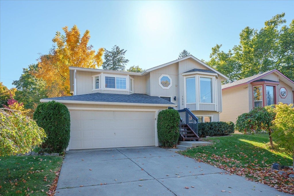 Photo of 1530 E 15th Ave, Spokane, WA 99203 (MLS # 202625877)