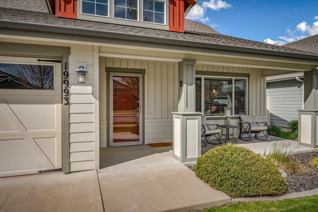 Photo of 19993 E Glenbrook Ave, Liberty Lake, WA 99016 (MLS # 202616396)