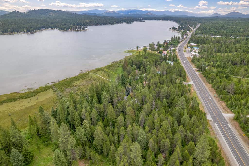 Photo of 13 Lakeside Dr, Newport, WA 99156 (MLS # 202622965)