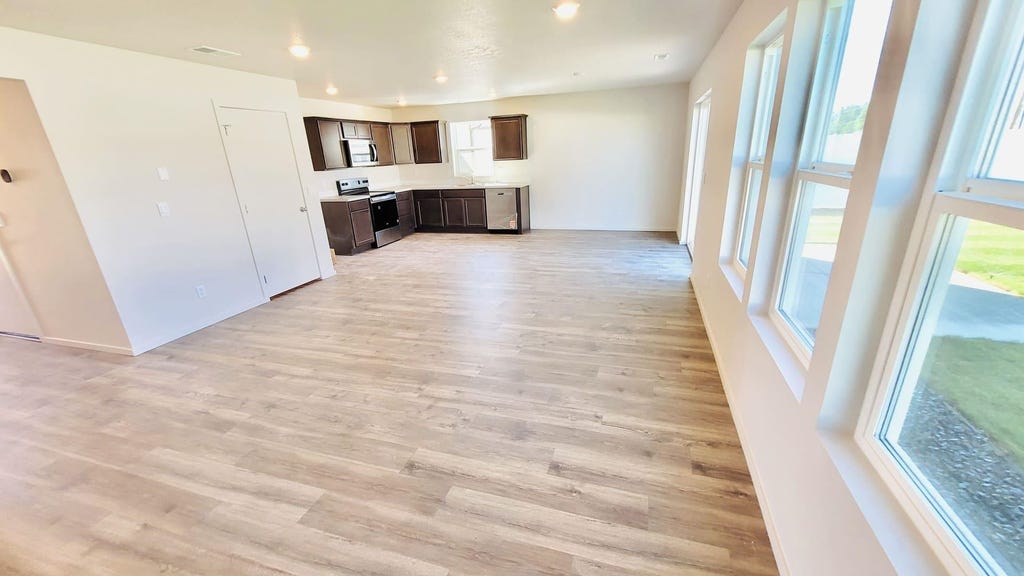 Photo of 1524 E A St, Deer Park, WA 99006 (MLS # 202618371)
