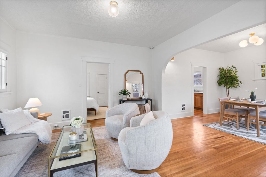 Photo of 4803 N Adams St, Spokane, WA 99203 (MLS # 202615719)