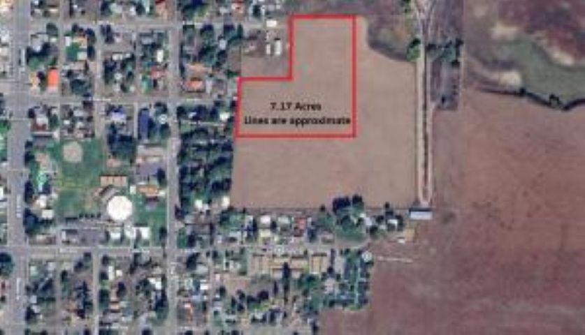 Photo 1 of 16 — 4XX E 6TH Ave, Kettle Falls, WA 99141