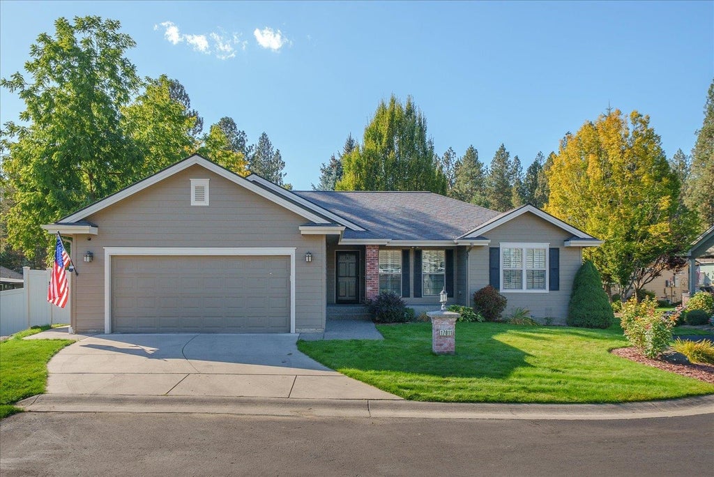 Photo of 17011 Eagle Nest Ln, Colbert, WA 99005 (MLS # 202625461)