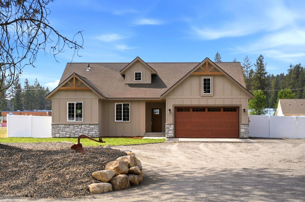 Photo of 25811 N Chattaroy Cir, Chattaroy, WA 99003 (MLS # 202624401)