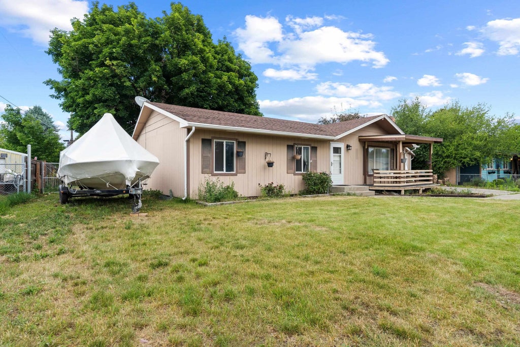 Photo of 13525 E 6th Ave, Spokane Valley, WA 99216 (MLS # 202625716)