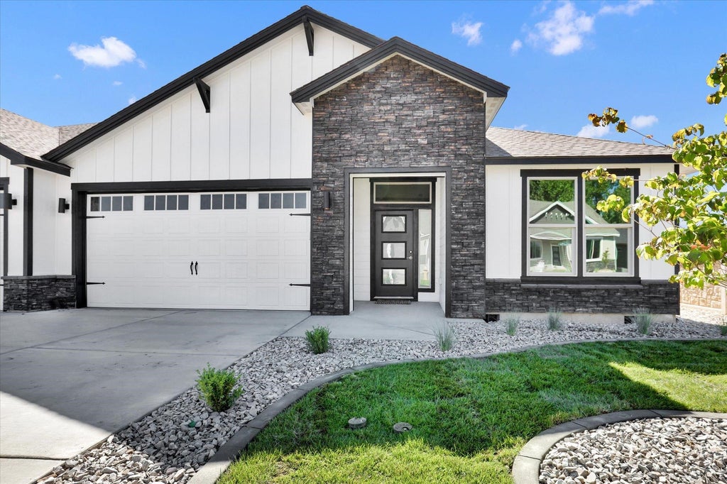 Photo of 1109 - 30 N Country Club Dr, Deer Park, WA 99006 (MLS # 202623261)