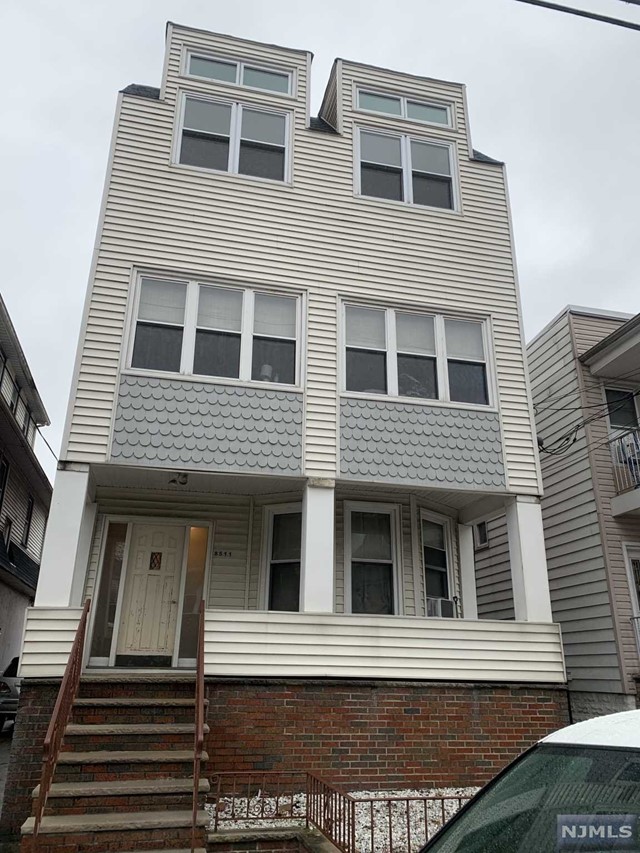 Rental Property at 8511 3rd Avenue 3, North Bergen, New Jersey - Bedrooms: 3 
Bathrooms: 1 
Rooms: 6  - $2,800 MO.