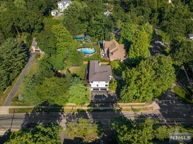 Photo 1 of 3 Forest Road, Tenafly, New Jersey, $2,150,000, Web #: 324026464