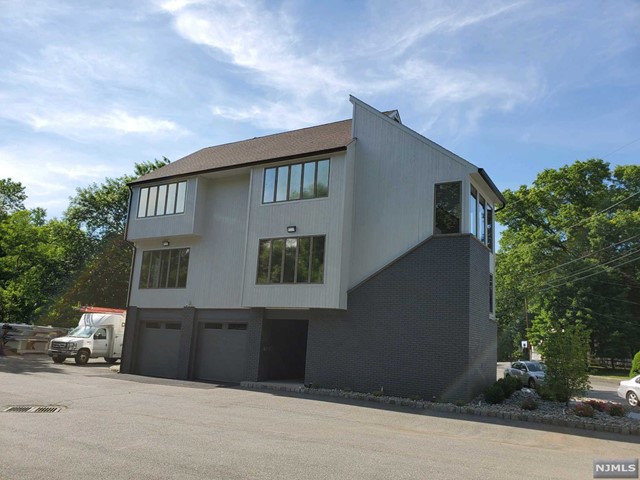 Wayne, New Jersey 07470, United States, ,Commercial,Active,73268