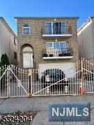 Property for Sale at 179 Broad Street, Newark, New Jersey - Bedrooms: 8 
Bathrooms: 5 
Rooms: 13  - $800,000