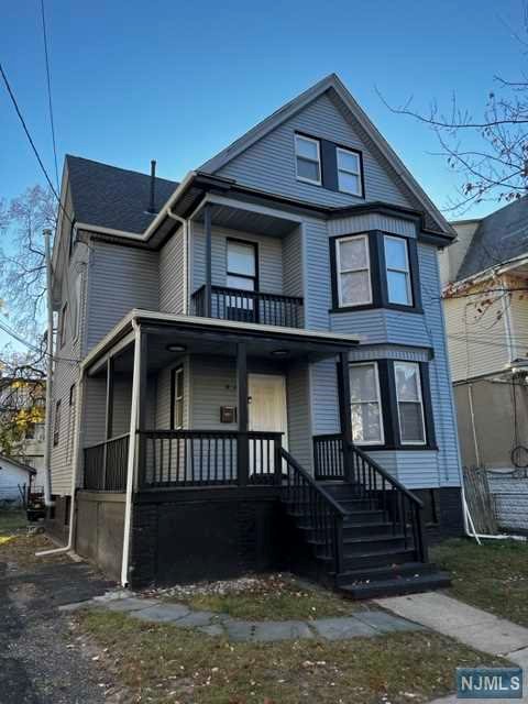 1416 Ricord Street 2, Newark, New Jersey - 3 Bedrooms  
1 Bathrooms  
7 Rooms - 