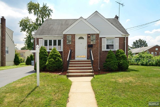 Photo 1 of 70 Pehle Avenue, Saddle Brook, New Jersey, $3,900, Web #: 324031614