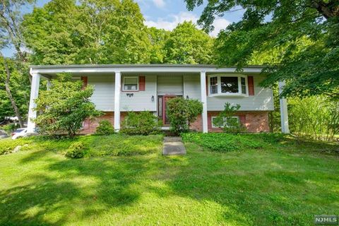 800 Ramapo Valley Road, Oakland, NJ 07436 - MLS#: 24028343