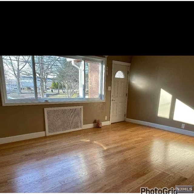 3537 Ridgefield Avenue, Ridgefield Park, New Jersey - 2 Bedrooms  
2 Bathrooms  
6 Rooms - 