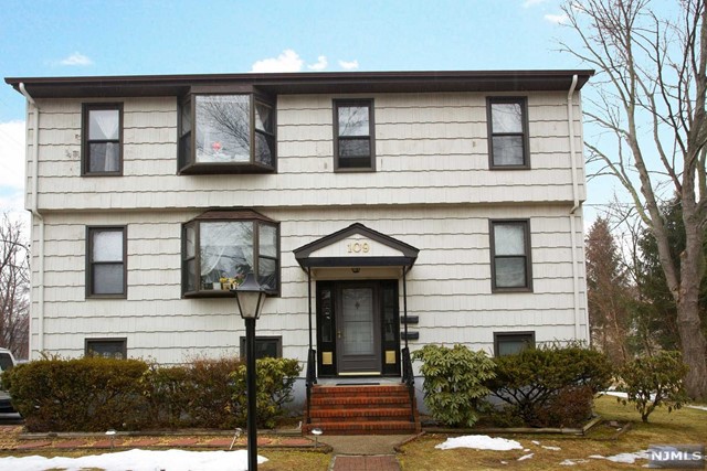 Rental Property at 109 Sanial Avenue Ground   1, Northvale, New Jersey - Bedrooms: 4 
Bathrooms: 3 
Rooms: 8  - $3,300 MO.