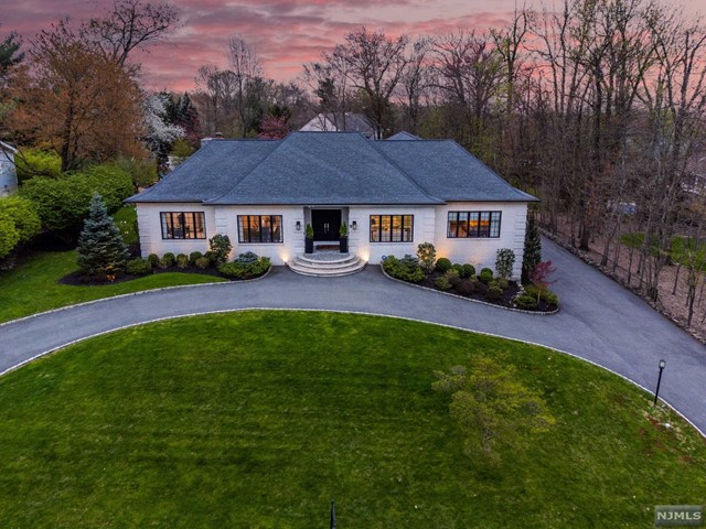 Photo 1 of 3 Chestnut Hill Road, North Caldwell, New Jersey, $1,945,000, Web #: 324016880