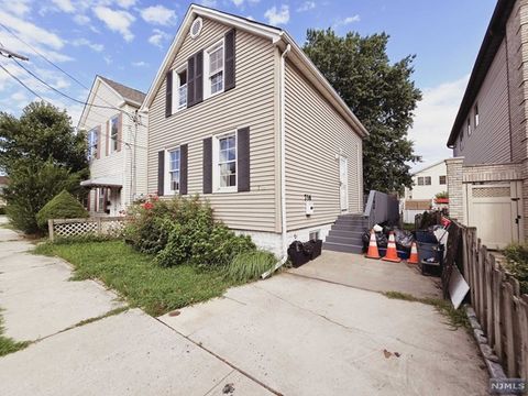 716 1st Street, Secaucus, NJ 07094 - MLS#: 24026109