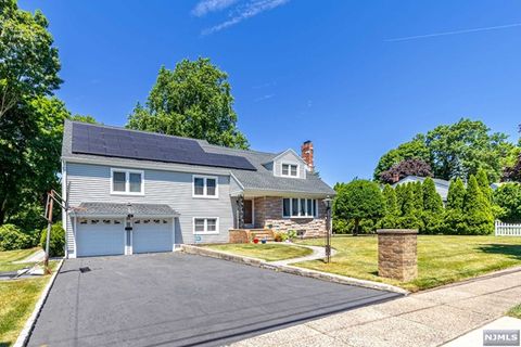 18 Gould Terrace, Clifton, NJ 07013 - MLS#: 24028274