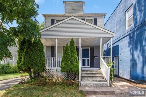 382 Broughton Avenue, Bloomfield, NJ 07003 - MLS#: 24022989