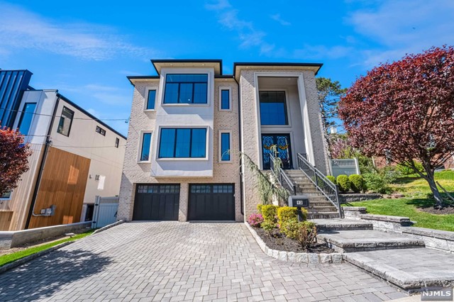 Property for Sale at 12 Cortland Place, Cliffside Park, New Jersey - Bedrooms: 5 
Bathrooms: 6.5 
Rooms: 12  - $2,999,999