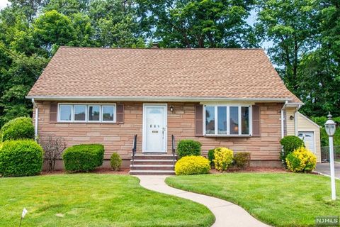 112 Doherty Drive, Clifton, NJ 07013 - MLS#: 24020191