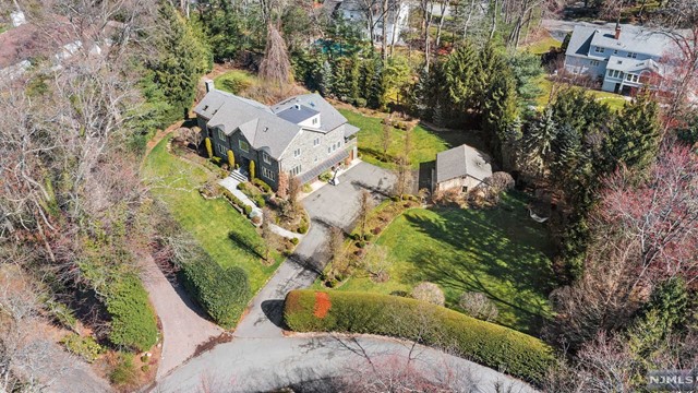Property for Sale at 12 Lambs Lane, Cresskill, New Jersey - Bedrooms: 5 
Bathrooms: 5 
Rooms: 16  - $2,750,000