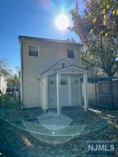 Property for Sale at 19 Crescent Avenue, Totowa, New Jersey - Bedrooms: 3 
Bathrooms: 2 
Rooms: 6  - $319,900