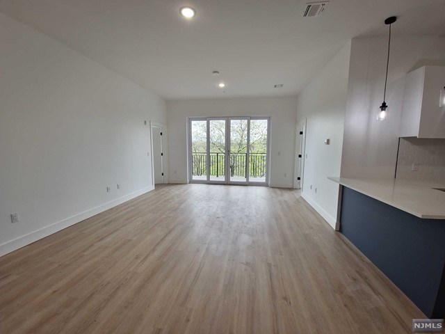 Rental Property at 18 Van Houten Avenue 304, Passaic, New Jersey - Bedrooms: 2 
Bathrooms: 2 
Rooms: 5  - $3,100 MO.