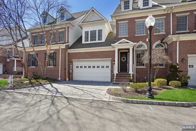 Property for Sale at 18 Notting Hill Way, Montclair, New Jersey - Bedrooms: 4 
Bathrooms: 4  - $989,000
