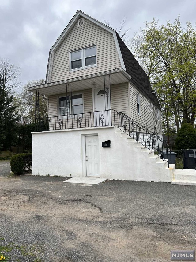Rental Property at 46 Hickory Avenue, Bergenfield, New Jersey - Bedrooms: 3 
Bathrooms: 2 
Rooms: 7  - $4,000 MO.