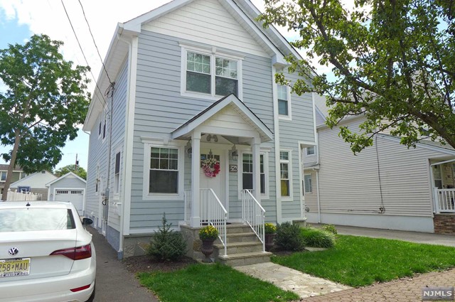 Rental Property at 256 Everett Avenue 2, Wyckoff, New Jersey - Bedrooms: 3 
Bathrooms: 2 
Rooms: 6  - $3,550 MO.