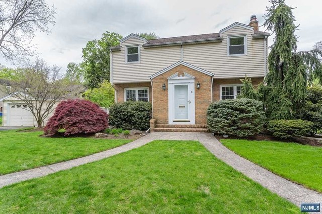 Rental Property at 61 Rose Street, Cresskill, New Jersey - Bedrooms: 3 
Bathrooms: 2 
Rooms: 7  - $4,600 MO.
