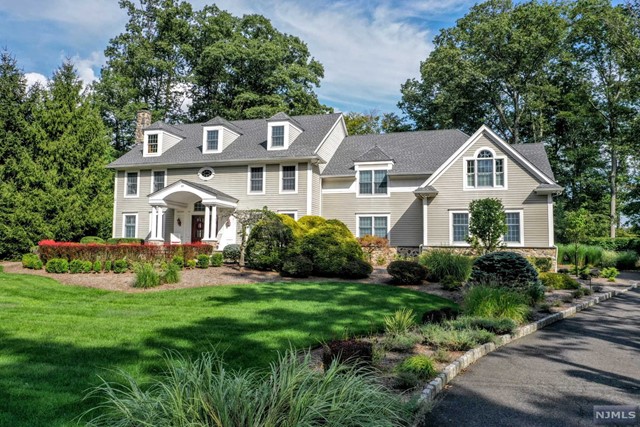 Property for Sale at 55 Pinehill Drive, Upper Saddle River, New Jersey - Bedrooms: 5 
Bathrooms: 5 
Rooms: 12  - $2,399,000