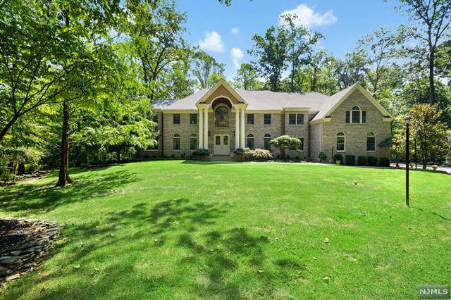 Property for Sale at 83 Pettit Place, Princeton, New Jersey - Bedrooms: 5 
Bathrooms: 5 
Rooms: 20  - $2,689,000