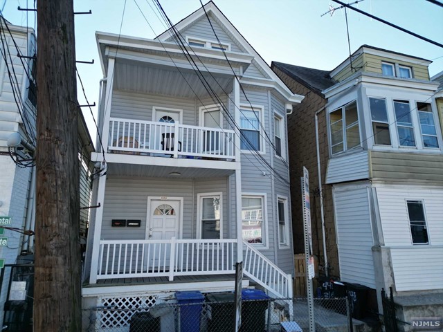 448 21st Avenue, Paterson, New Jersey - 7 Bedrooms  
4 Bathrooms  
22 Rooms - 