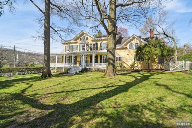 Photo 1 of 249 Valley Road, Montclair, New Jersey, $1,800,000, Web #: 324010941