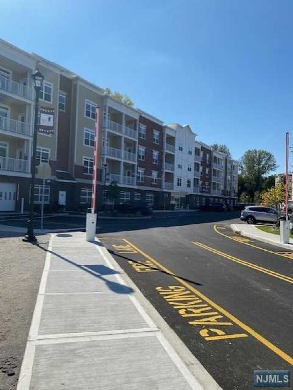 Soldier Hill Road 210, Paramus, NJ 07652, MLS 24010437 Howard Hanna