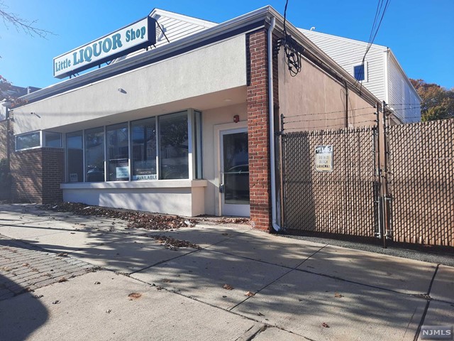 Totowa, New Jersey 07512, United States, ,Commercial,Active,33224