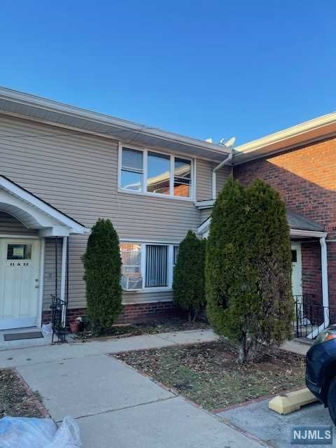 2215 Grand Avenue 12, North Bergen, New Jersey - 1 Bedrooms  
1 Bathrooms - 