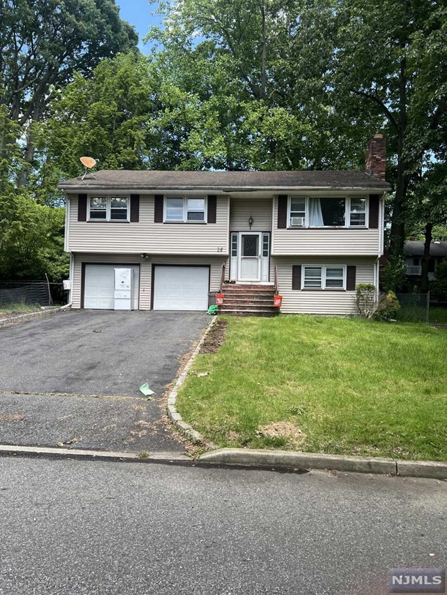 Property for Sale at 26 Carter Street, Norwood, New Jersey - Bedrooms: 3 
Bathrooms: 2 
Rooms: 9  - $399,999