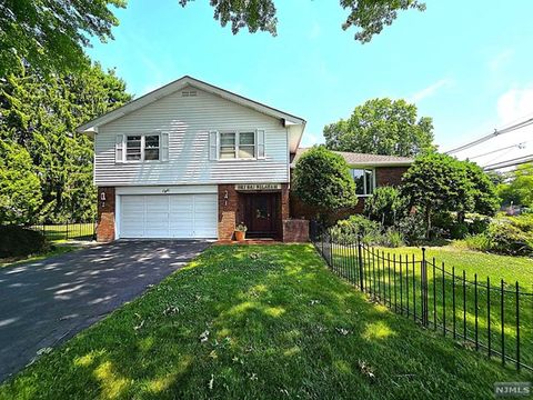 8 Chittenden Road, Clifton, NJ 07013 - MLS#: 24020030