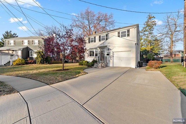 2635 Frederick Terrace, Union, New Jersey - 3 Bedrooms  
2 Bathrooms  
7 Rooms - 