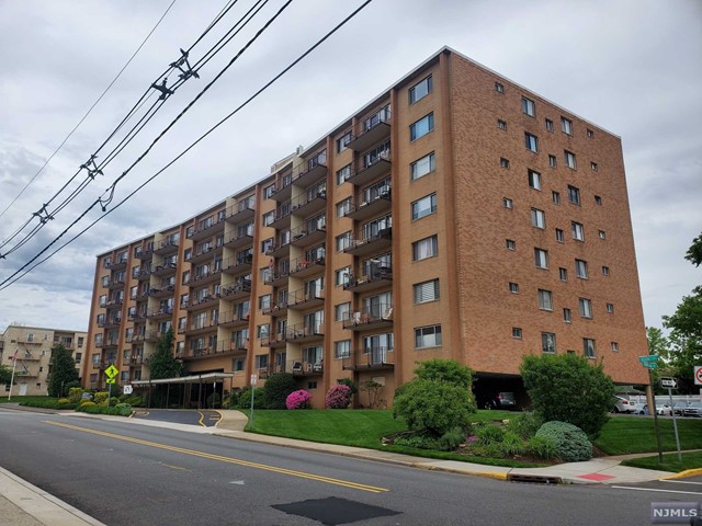 Property for Sale at 265 Main Street 219, Ridgefield Park, New Jersey - Bedrooms: 1 
Bathrooms: 1  - $125,000